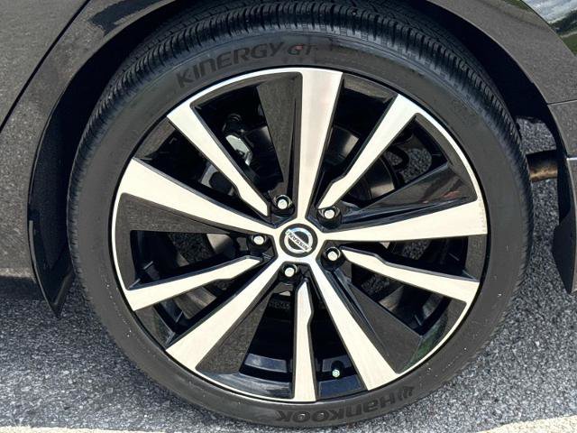Used 2020 Nissan Altima 2.5 SR w/ Premium Package FWD image 9