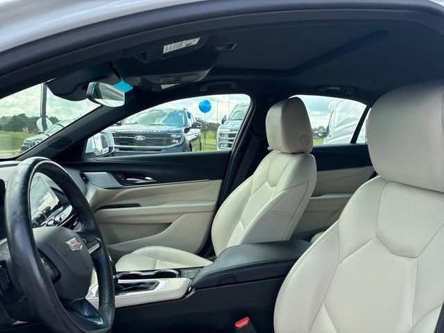 Used 2023 Cadillac CT4 Luxury w/ Sun And Sound Package RWD image 80