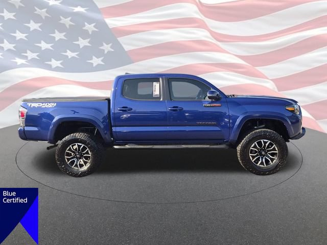 Used 2022 Toyota Tacoma TRD Sport w/ TRD Premium Sport Package AWD/4WD image 2