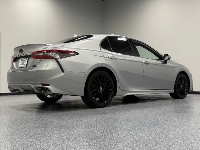 Used 2021 Toyota Camry XSE FWD image 12