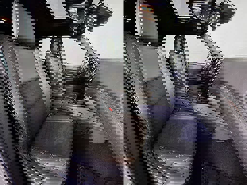 Used 2022 Dodge Durango GT image 17