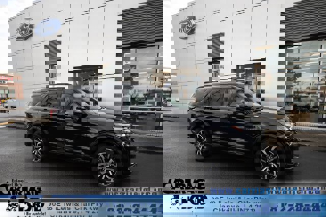 Certified 2025 Ford Explorer ST-Line image 6
