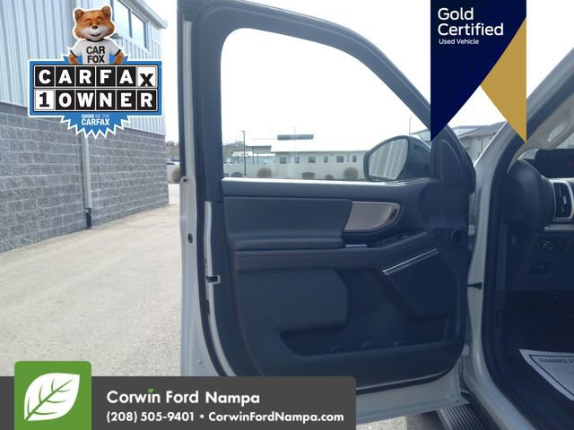 Certified 2025 Ford Expedition Active image 12