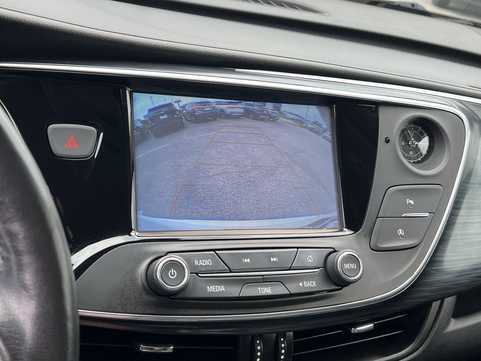 Used 2019 Buick Envision Essence w/ LPO, Road Trip Package FWD image 19