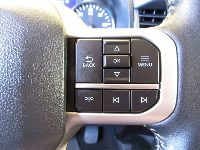 Certified 2024 Ford Expedition XLT RWD image 17
