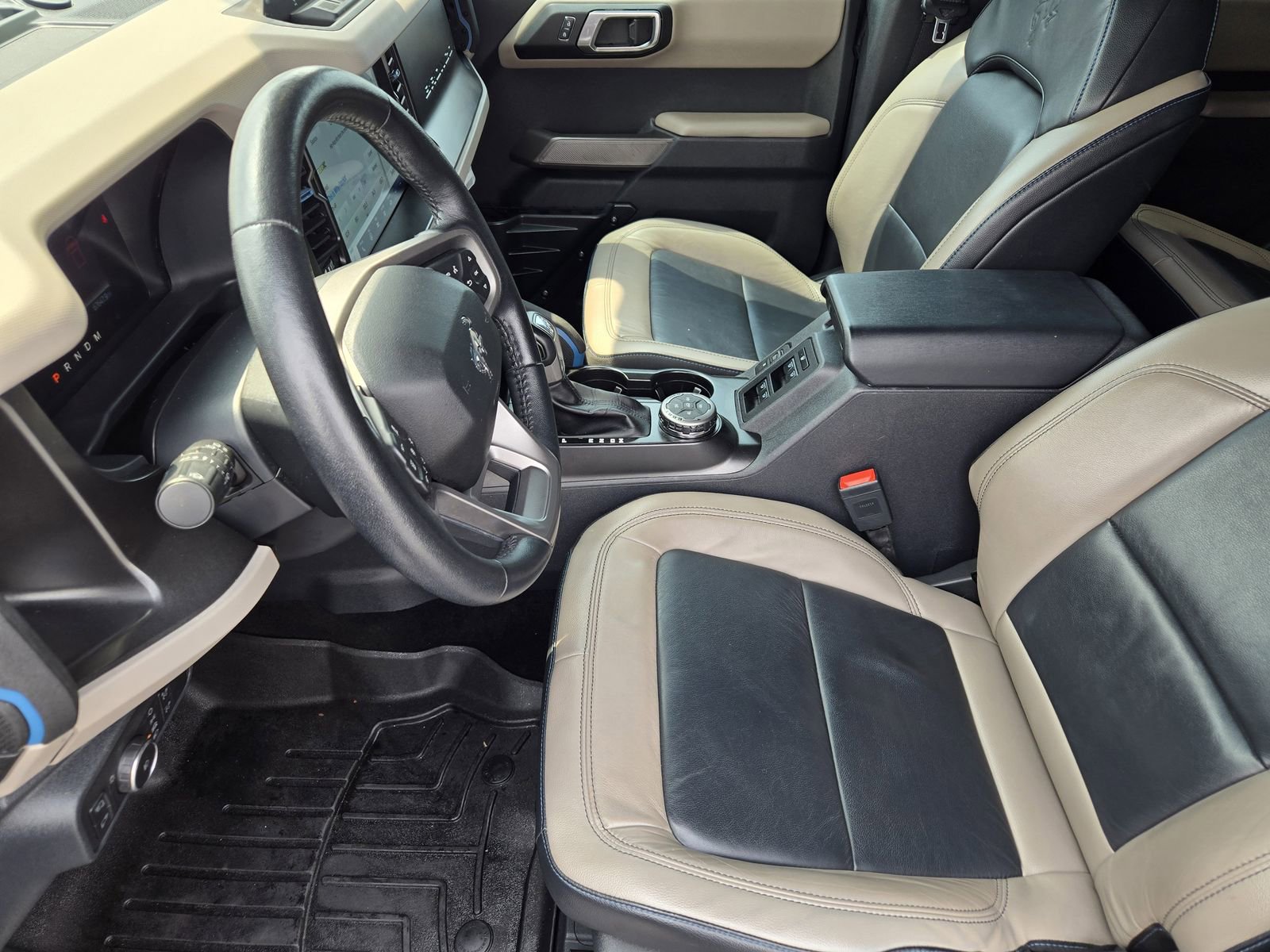 Certified 2022 Ford Bronco Wildtrak AWD/4WD image 12