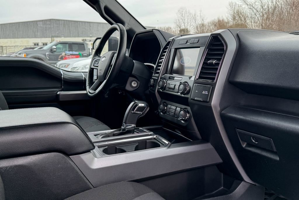 Certified 2019 Ford F150 XLT w/ Equipment Group 302A Luxury image 17