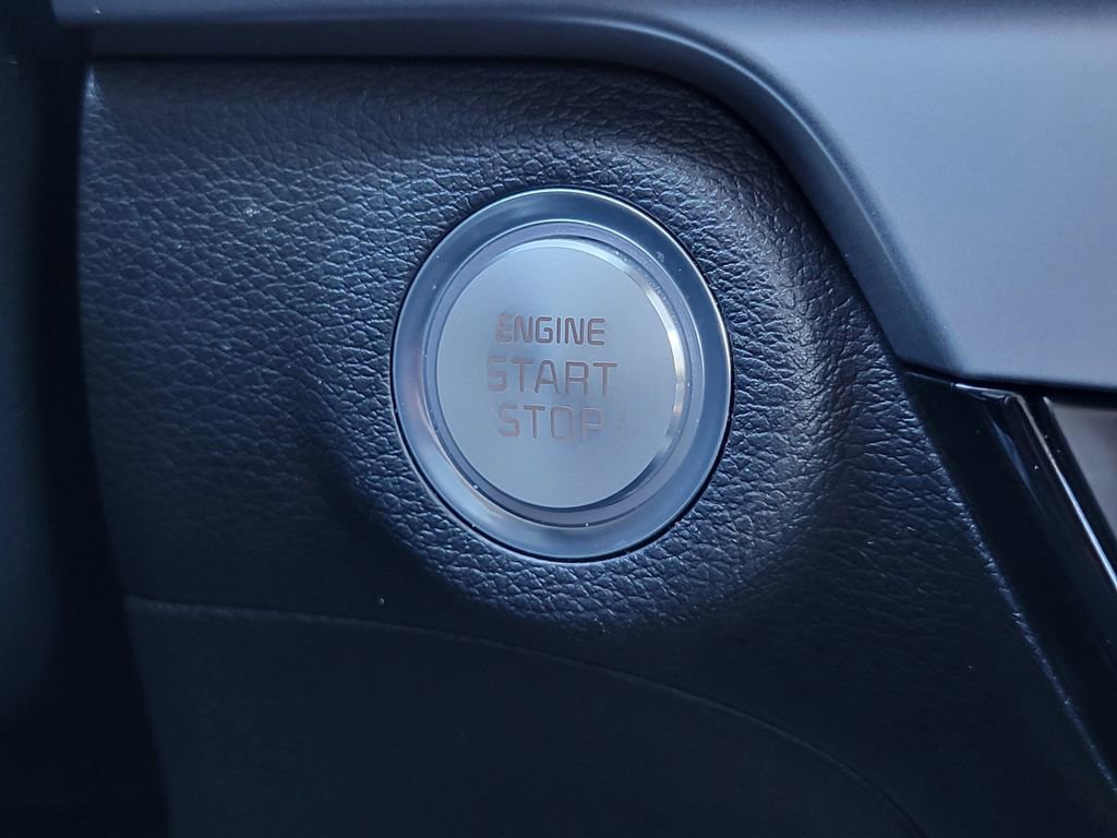 Used 2024 Kia Telluride EX w/ EX Captain's Chair Package image 38