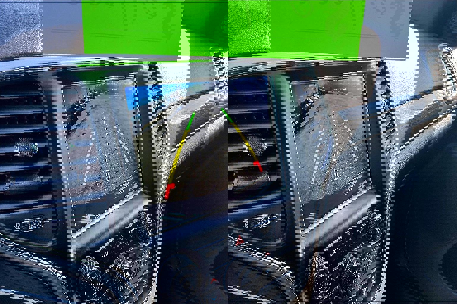 Used 2018 Jeep Grand Cherokee Trailhawk w/ Trailhawk Luxury Group image 21