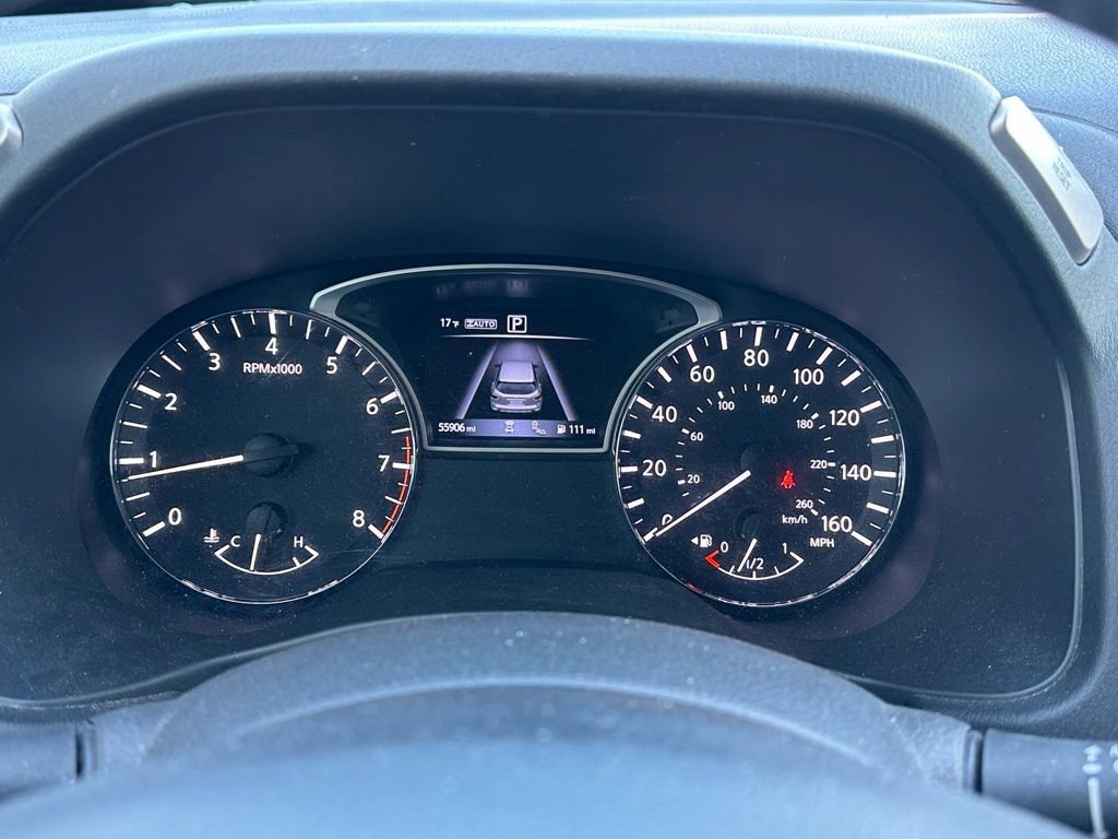 Used 2020 Nissan Pathfinder SV image 25