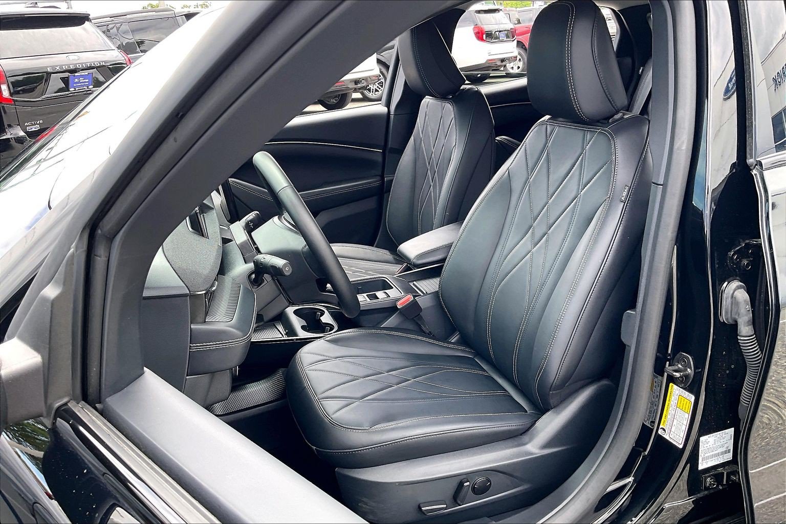 Certified 2025 Ford Mustang Mach-E Select w/ Comfort Package Lite AWD/4WD image 24