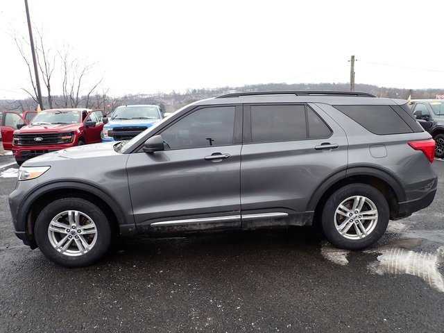 Certified 2021 Ford Explorer XLT w/ Class III Trailer Tow Package image 6