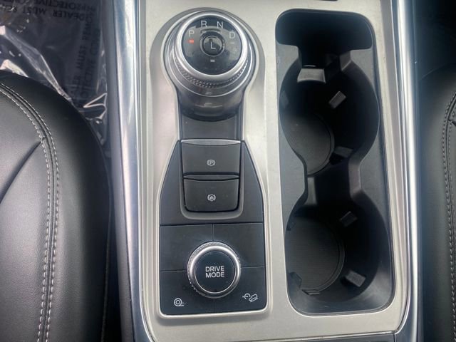 Certified 2022 Ford Explorer XLT w/ Equipment Group 202A image 24