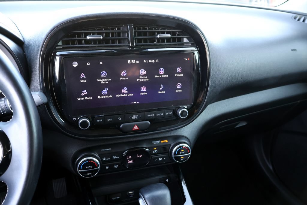 Used 2023 Kia Soul GT-Line FWD image 28