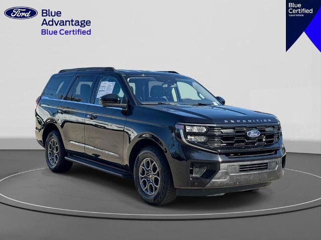 Certified 2025 Ford Expedition Active AWD/4WD image 4