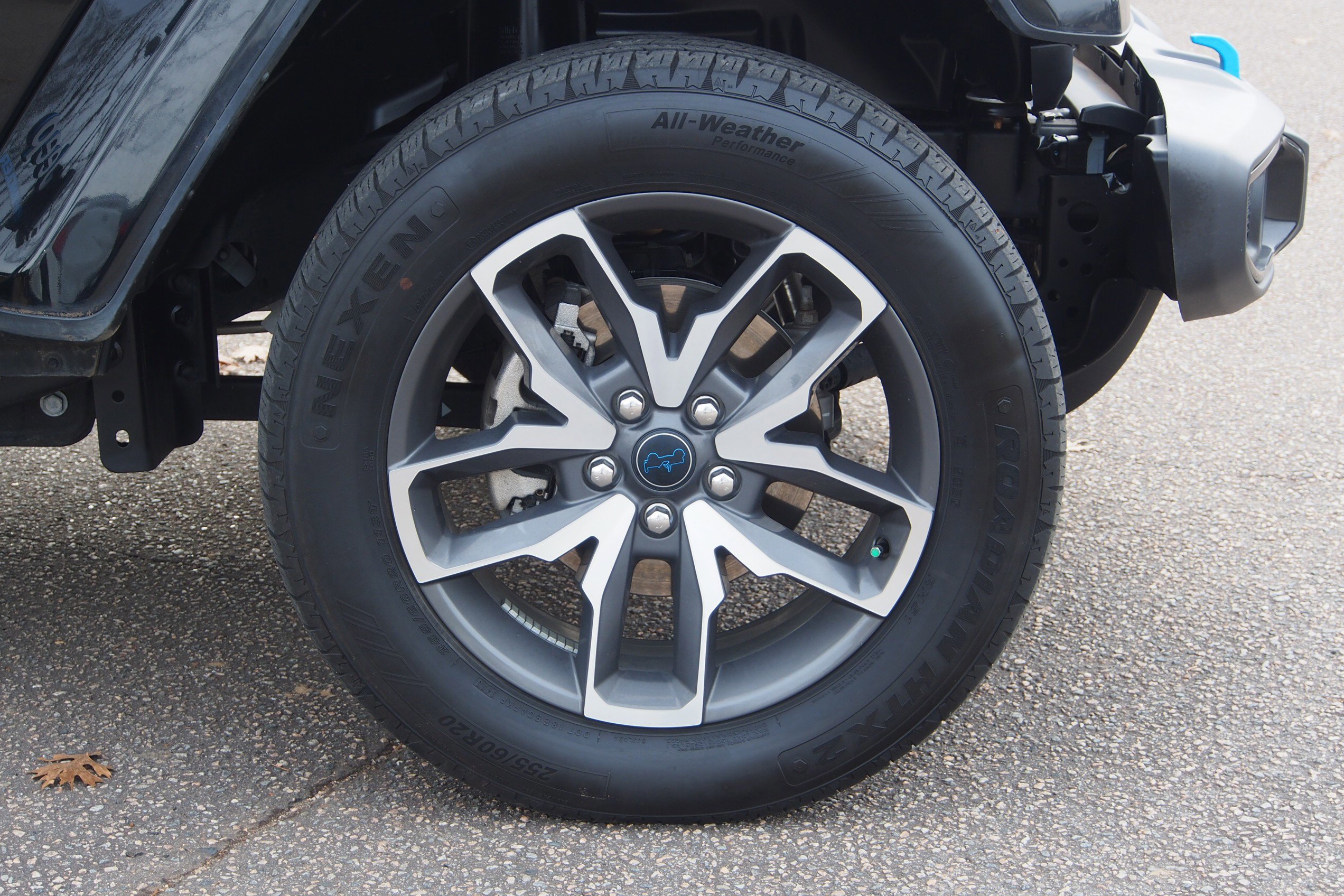 Used 2024 Jeep Wrangler Sport S w/ Convenience Group image 9