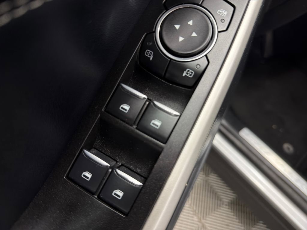 Certified 2021 Ford Explorer Limited w/ Equipment Group 301A RWD image 17