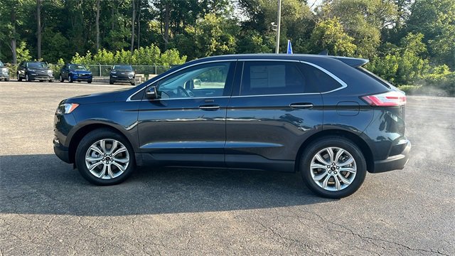 Certified 2024 Ford Edge Titanium image 2