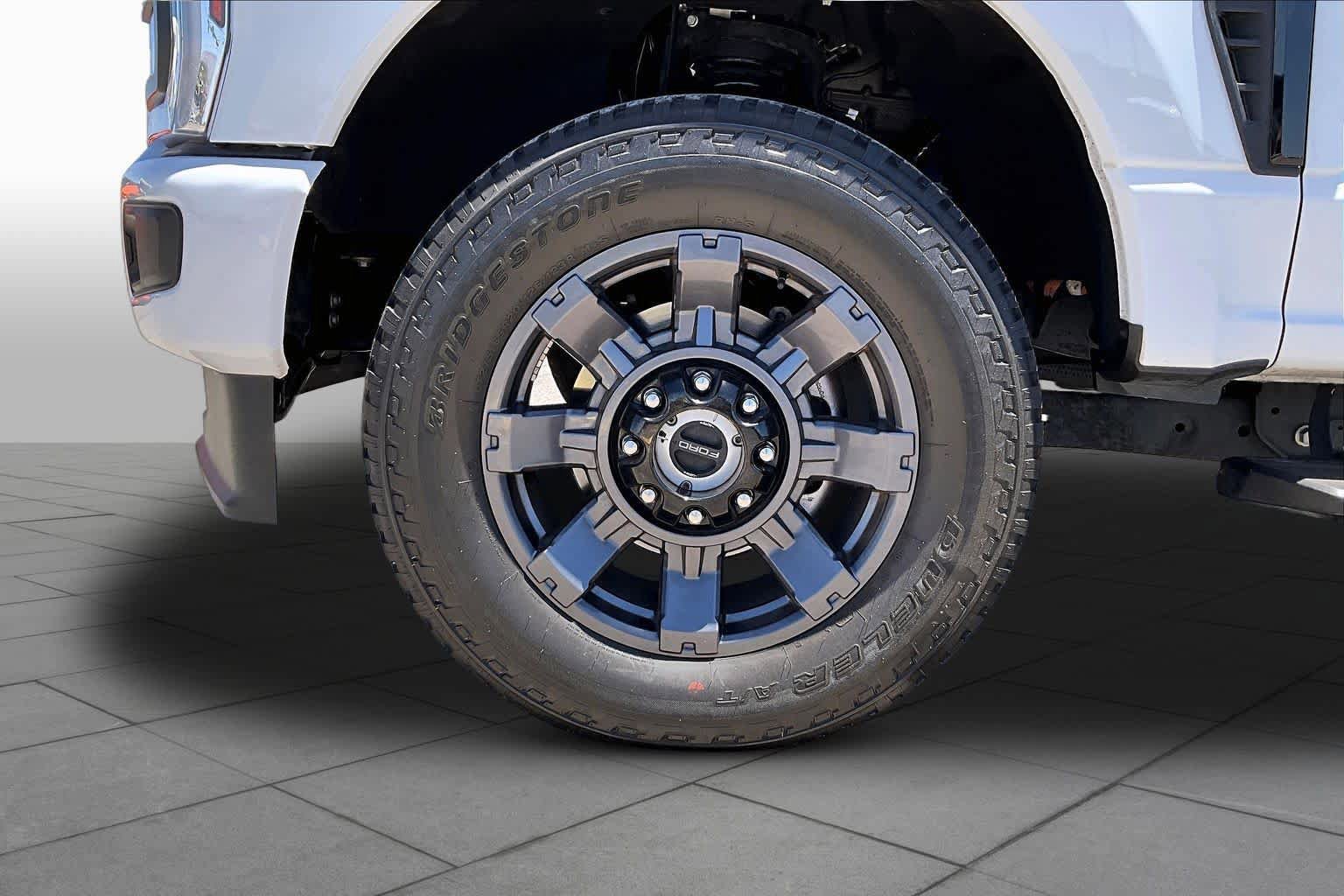 Certified 2025 Ford F250 XL w/ STX Appearance Package AWD/4WD image 10