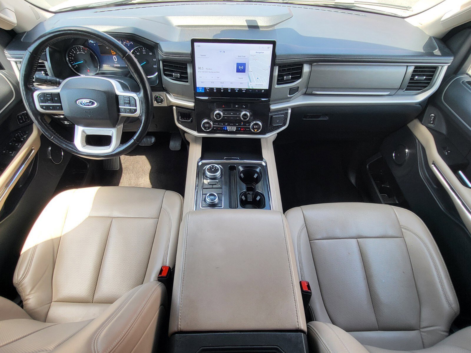 Certified 2023 Ford Expedition Max XLT image 13