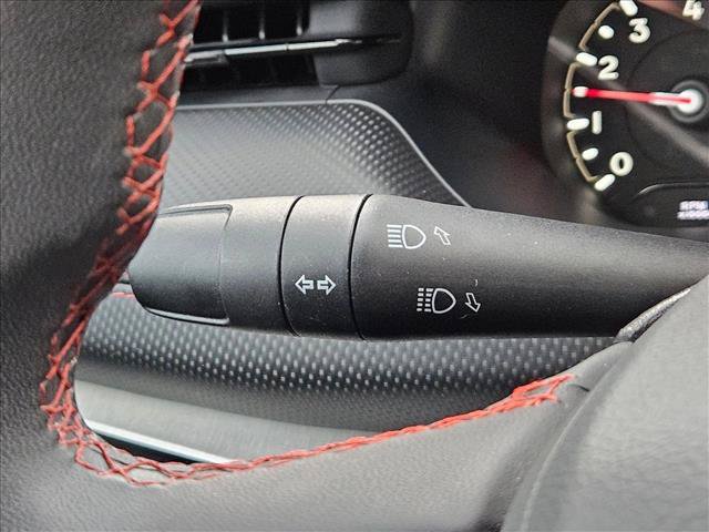 Used 2025 Jeep Compass Trailhawk AWD/4WD image 23