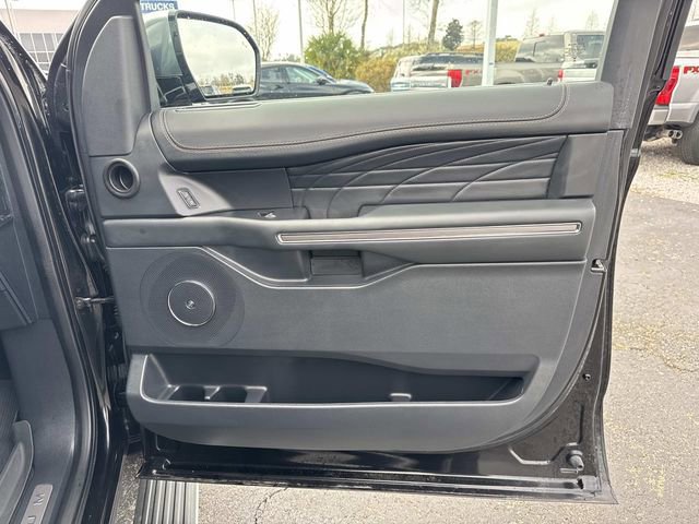 Certified 2024 Ford Expedition Max Platinum image 14