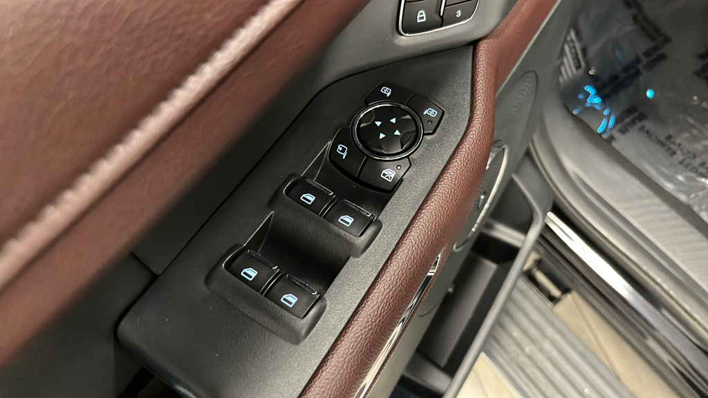 Certified 2023 Ford Expedition Limited AWD/4WD image 21