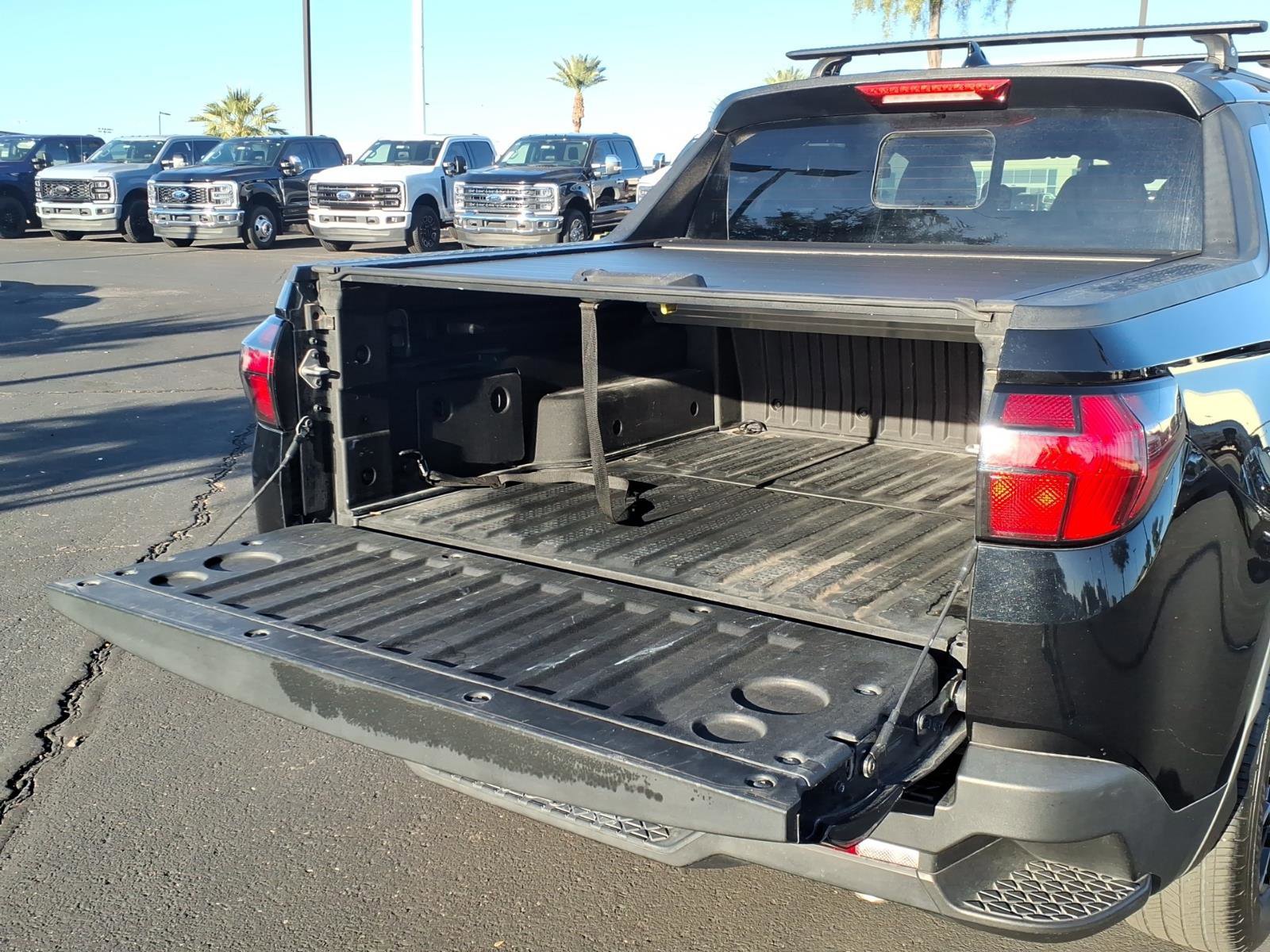 Used 2023 Hyundai Santa Cruz SEL w/ Activity Package image 16