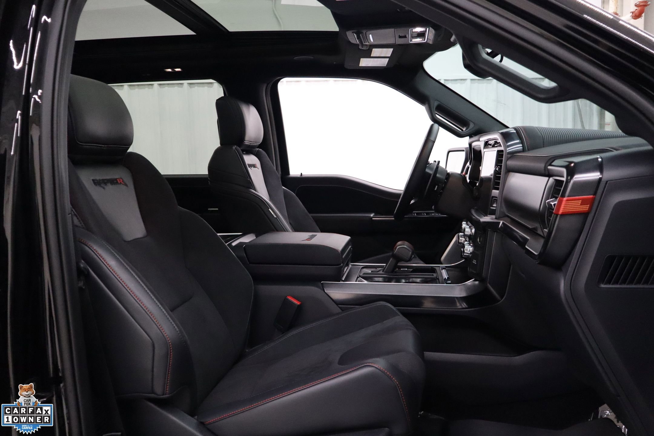 Certified 2025 Ford F150 Raptor w/ Equipment Group 803A Raptor R image 32