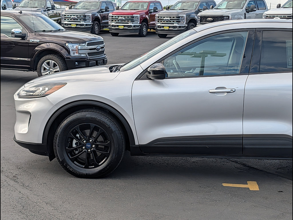 Certified 2020 Ford Escape SE Sport AWD/4WD image 11