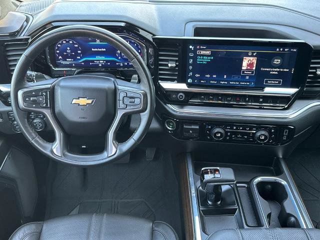 Used 2024 Chevrolet Silverado 1500 High Country w/ Technology Package AWD/4WD image 13
