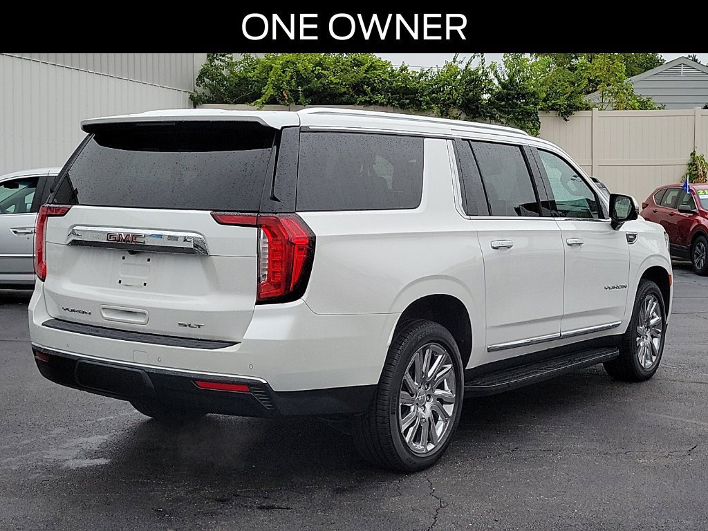Used 2021 GMC Yukon XL SLT w/ SLT Luxury Plus Package AWD/4WD image 4