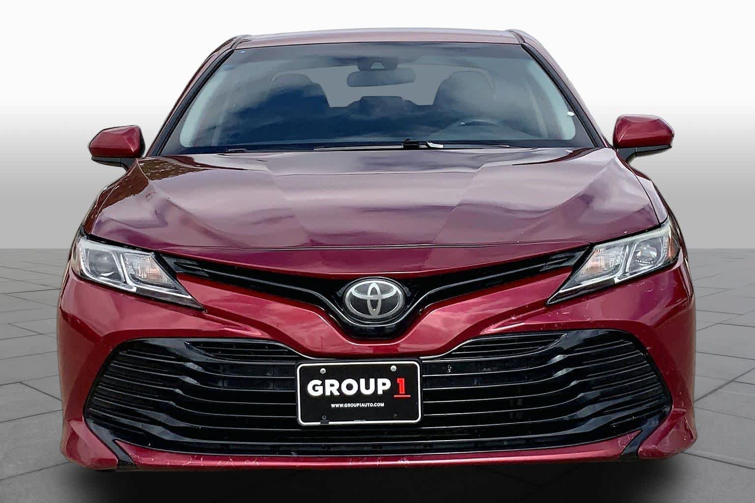 Used 2020 Toyota Camry LE FWD image 4