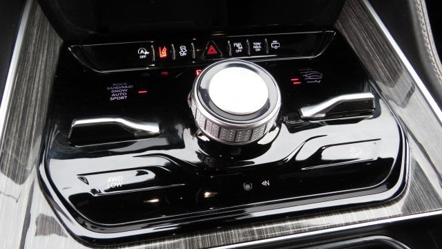 Used 2022 Jeep Wagoneer Series III w/ Premium Group I image 19