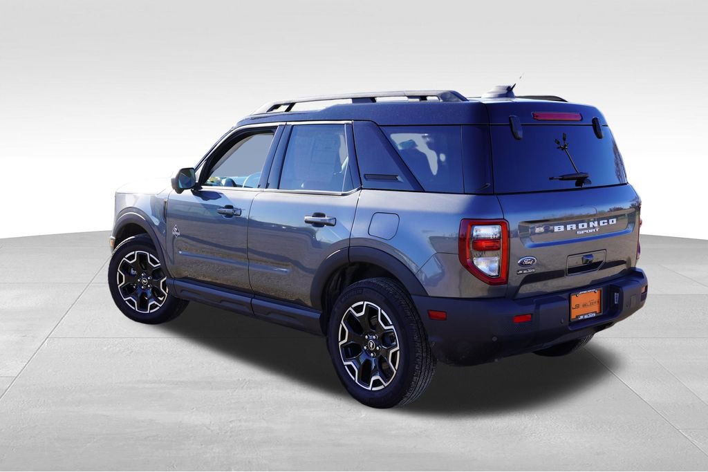 Certified 2025 Ford Bronco Sport Outer Banks w/ Outer Banks Tech Package+ AWD/4WD image 7