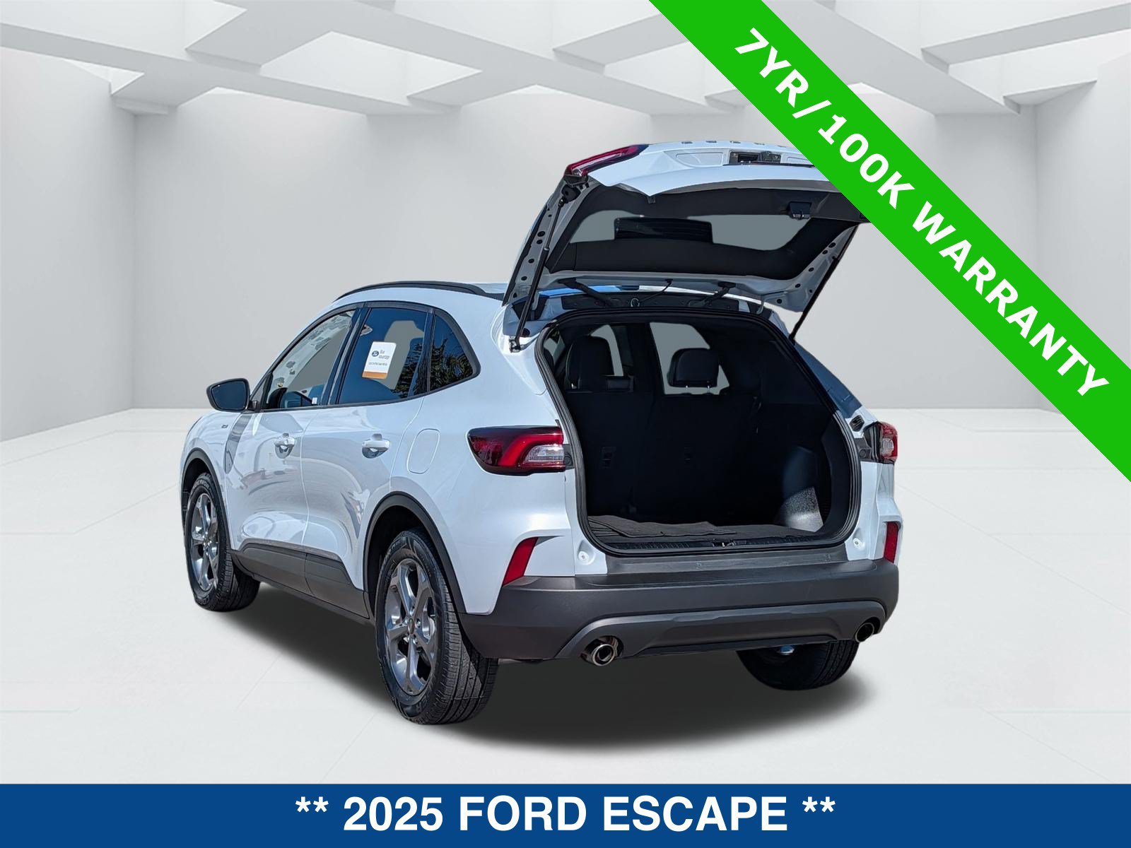 Certified 2025 Ford Escape ST-Line FWD image 14