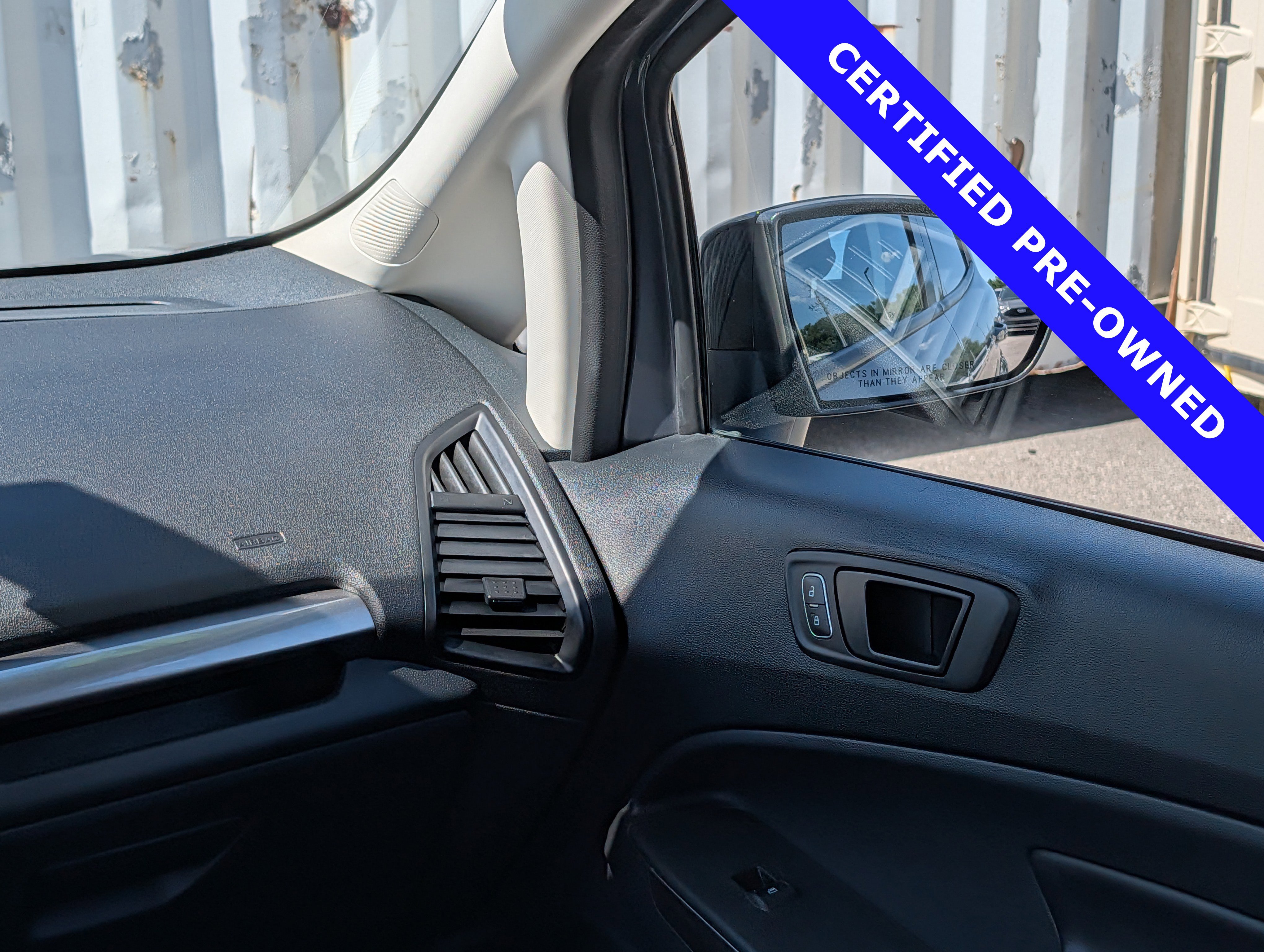 Certified 2019 Ford EcoSport SES AWD/4WD image 17