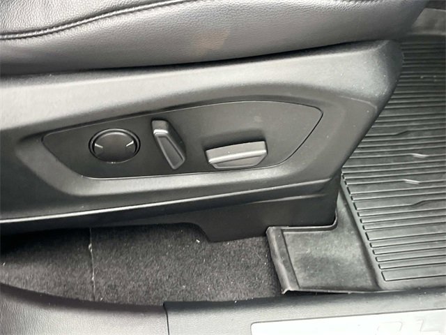 Certified 2022 Ford Explorer Limited w/ Equipment Group 301A image 27