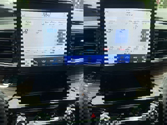 Certified 2022 Ford Explorer Limited w/ Equipment Group 301A image 14