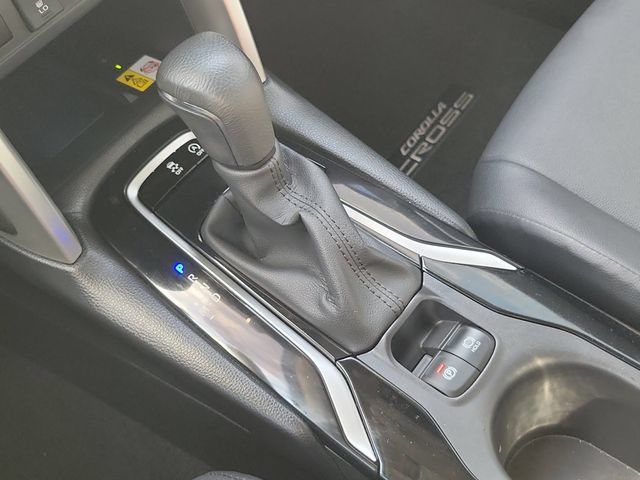 Used 2023 Toyota Corolla Cross XLE AWD/4WD image 30