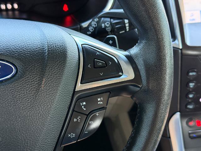 Certified 2020 Ford Edge Titanium AWD/4WD image 36