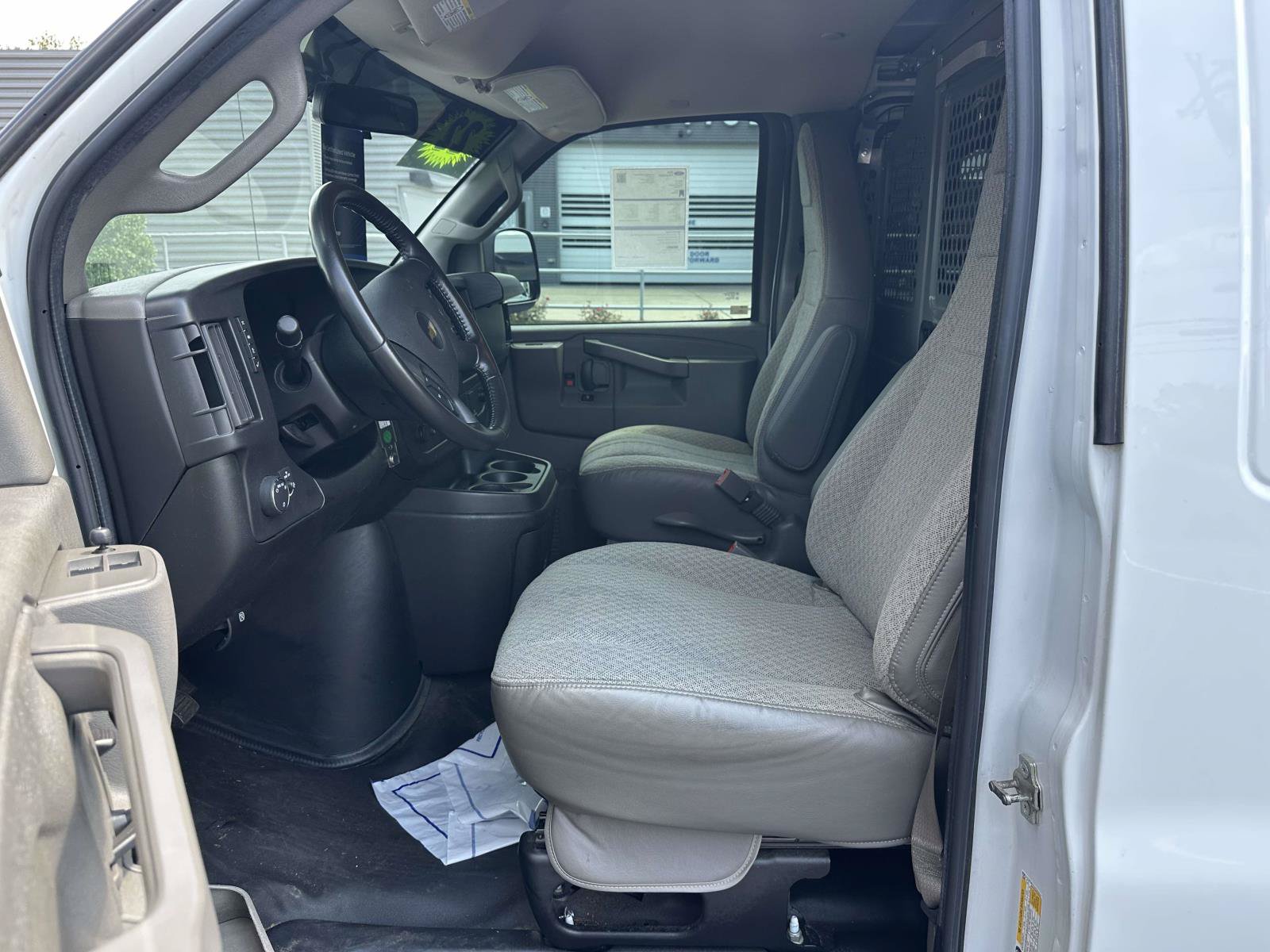 Used 2022 Chevrolet Express 2500 Extended w/ Driver Convenience Package RWD image 16