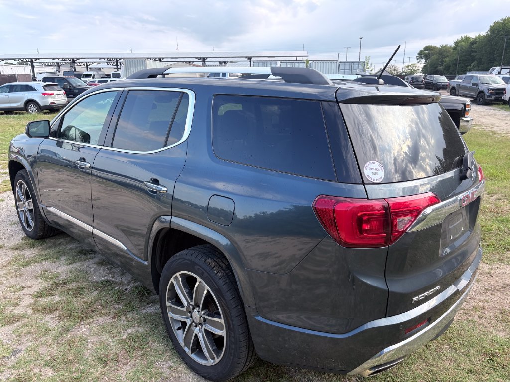 Used 2019 GMC Acadia Denali w/ LPO, Floor Liner Package AWD/4WD image 15
