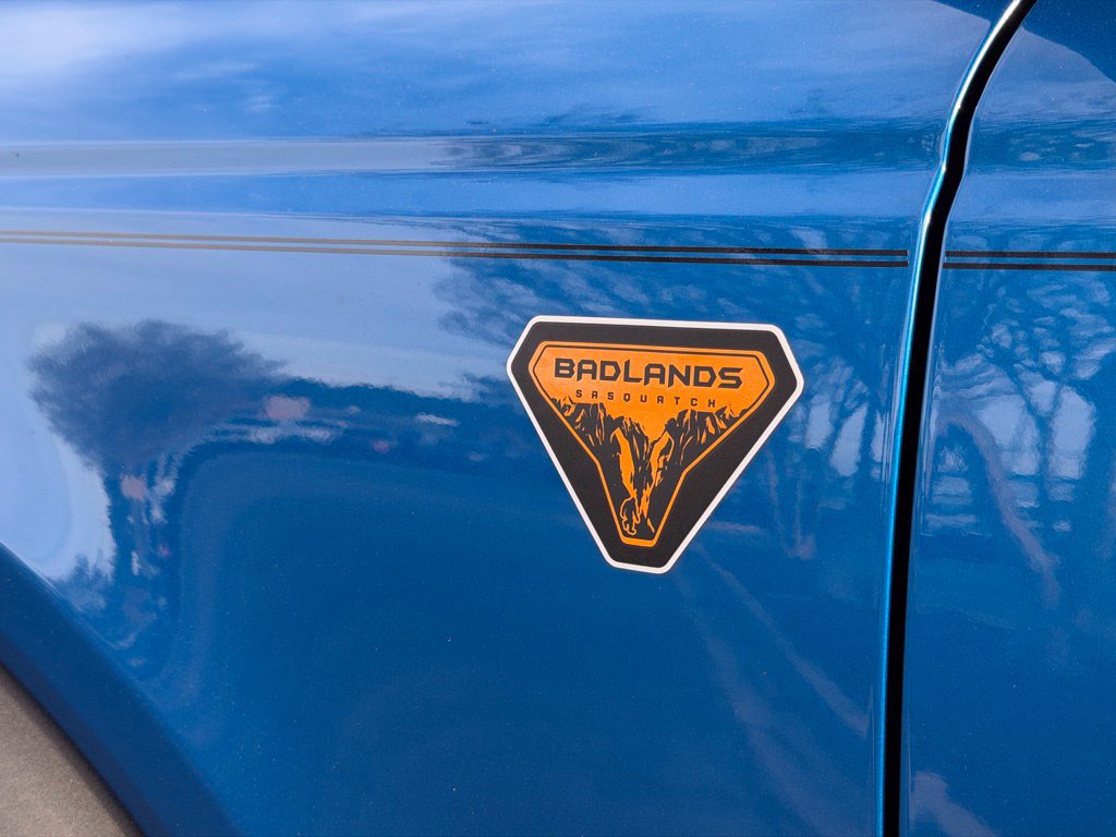 Certified 2025 Ford Bronco Badlands AWD/4WD image 14