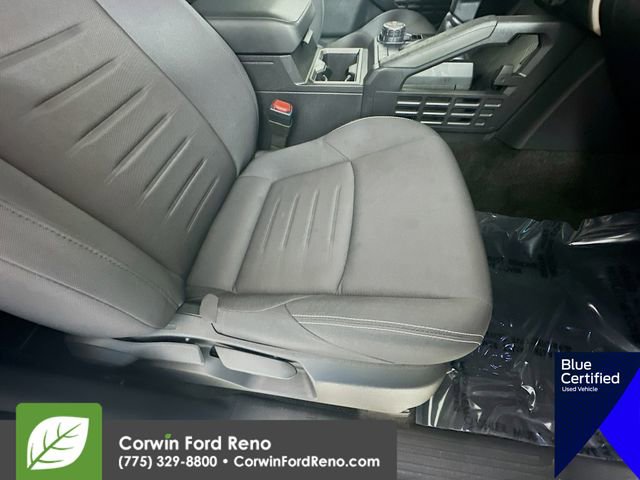 Used 2024 Toyota Tacoma TRD Off-Road AWD/4WD image 32
