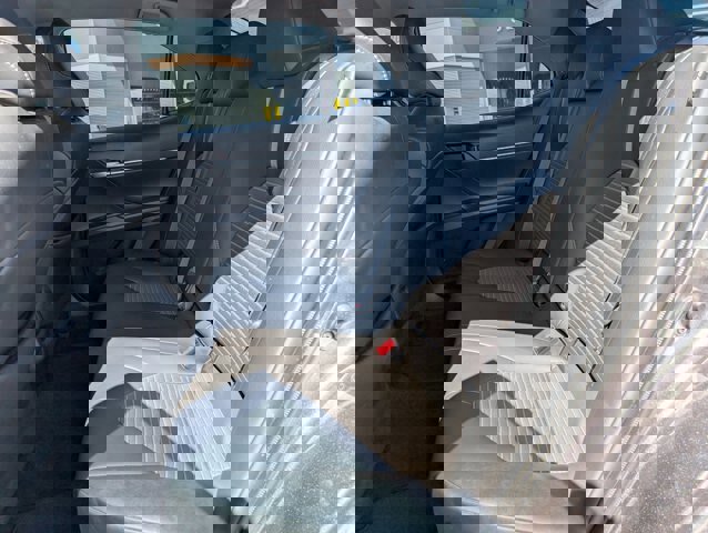 Used 2024 Toyota Camry SE image 30