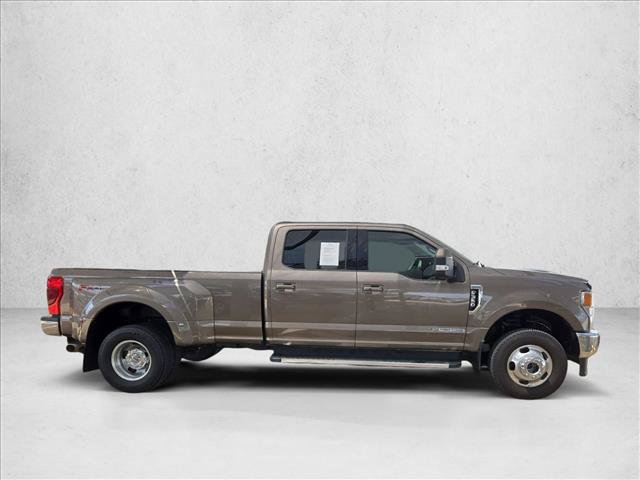 Certified 2022 Ford F350 Lariat w/ Lariat Ultimate Package AWD/4WD image 4
