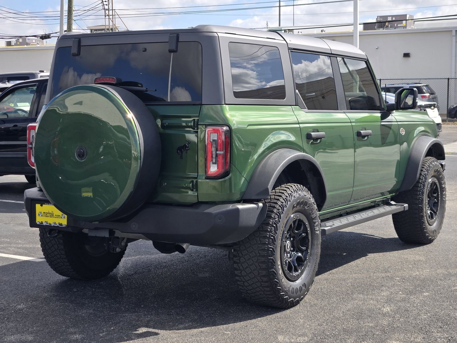 Certified 2024 Ford Bronco Wildtrak image 3