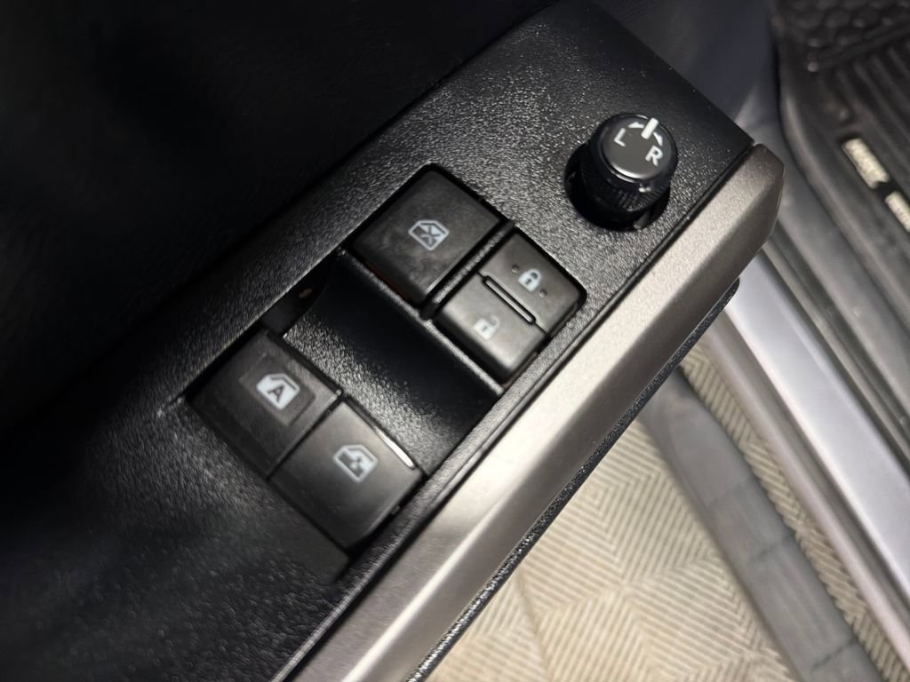 Used 2019 Toyota Tacoma 2WD Access Cab image 16