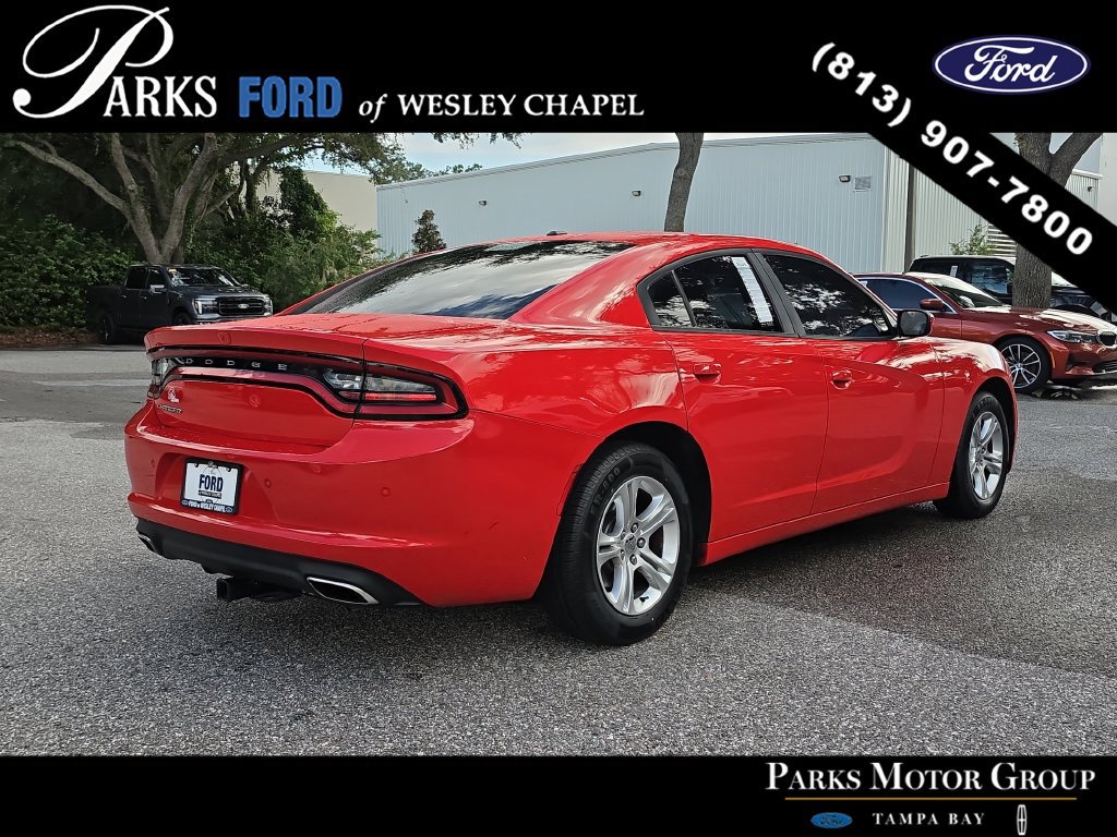 Used 2019 Dodge Charger SXT RWD image 5